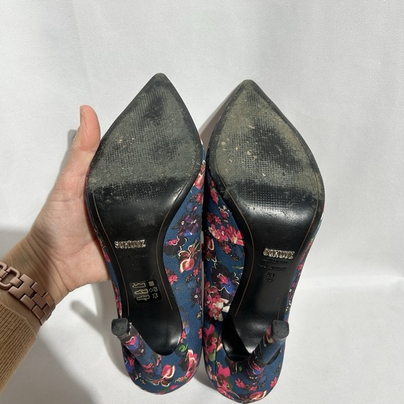 Schutz Gilberta Floral Pointed Toe Pumps Blue Pink Stiletto Heels 8B Silky - Picture 7 of 8